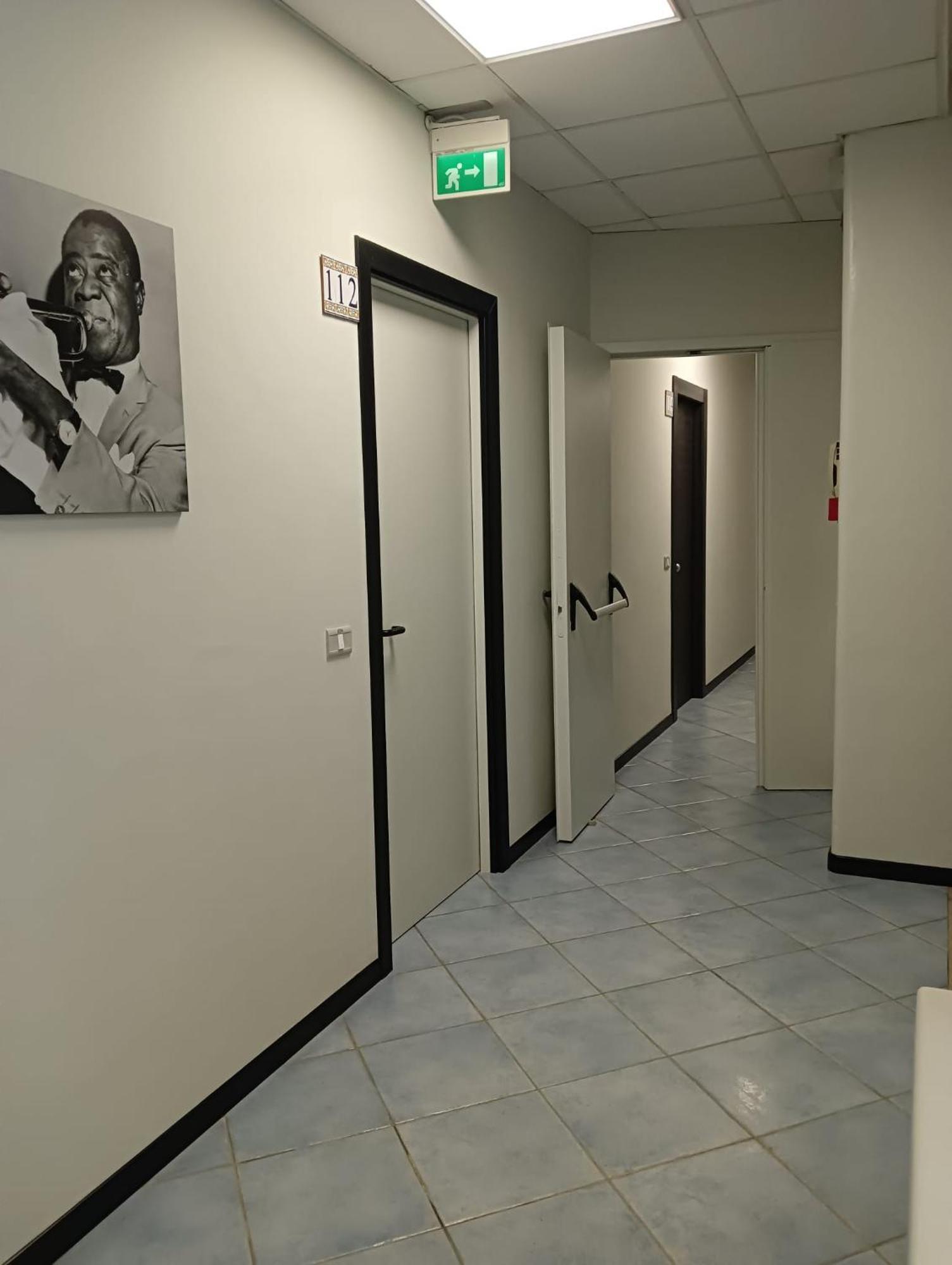Hotel Astoria Pesaro Esterno foto